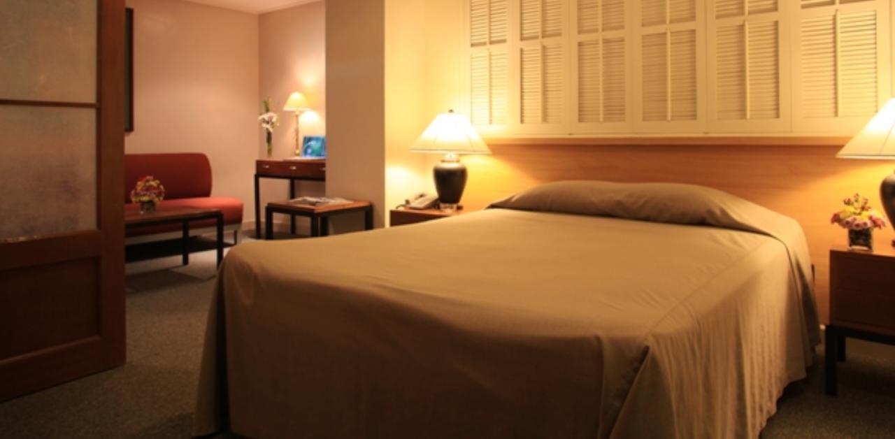 Mabini Mansion Hotel & Residential Suites Manilla Buitenkant foto